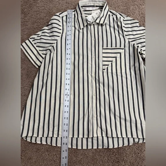 Zara Button Shirt Women size Medium Black Stripe Collar Short Sleeve Top - Picture 2 of 8